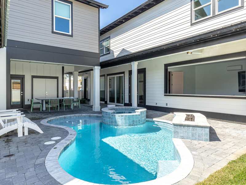 10 bedroom Detached Single Family at 183 Walnut Street, Gulfview Heights 1st Addn, Santa Rosa Beach — photo 1