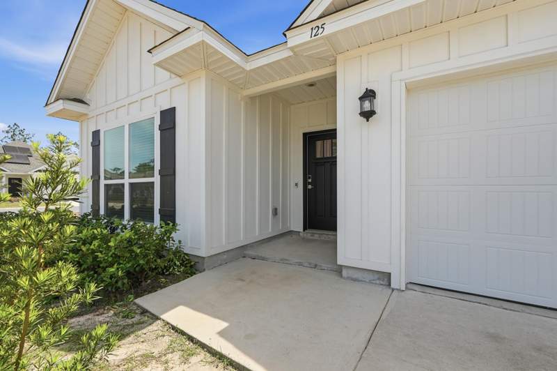 4 bedroom Detached Single Family at 125 Blooming Cove, Magnolia Creek Phase 1, Crestview — photo 3