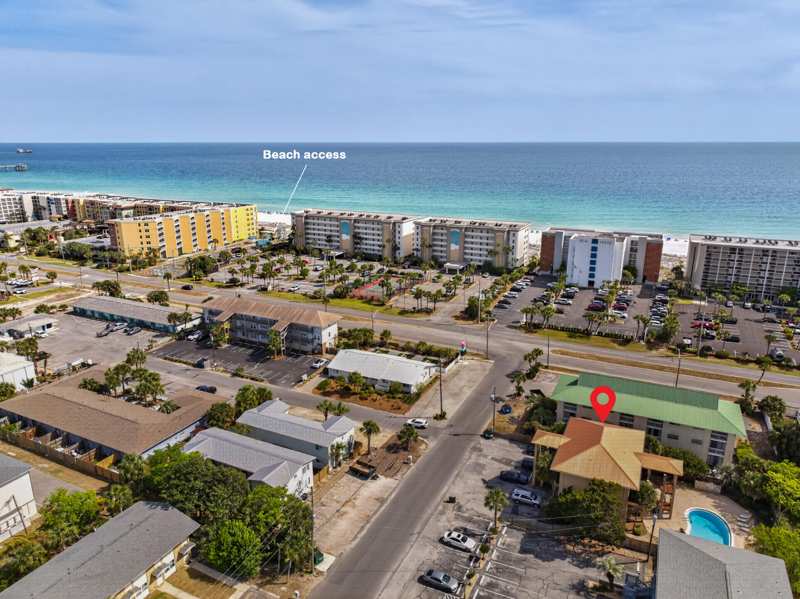 2 bedroom Condominium at 374 Bluefish Drive #Unit 3B, Island Palms Condo, Fort Walton Beach — photo 1