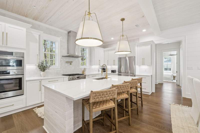 8 bedroom Detached Single Family at 81 Montigo Avenue, Gulf Shore Manor, Santa Rosa Beach — photo 3