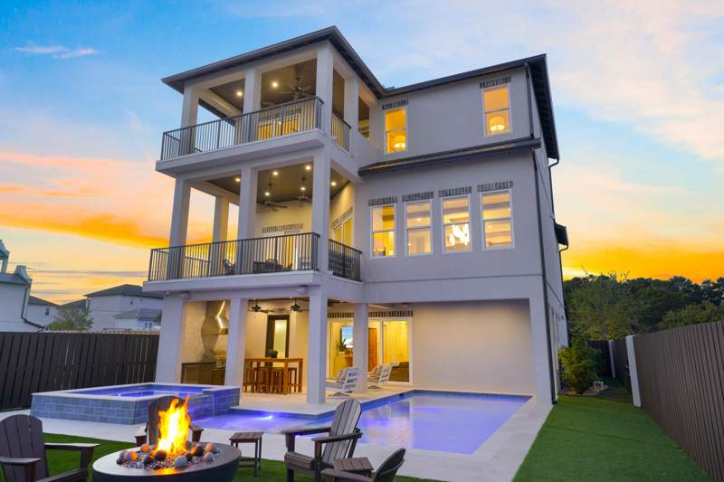7 bedroom Detached Single Family at 31 Batchelors Button Drive, Batchelor's Button, Miramar Beach — photo 3