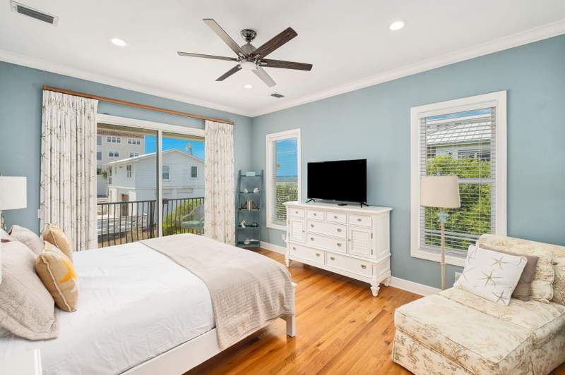 5 bedroom Detached Single Family at 226 Sandtrap Road, Tang-O-Mar S/D Unrec, Miramar Beach — photo 4