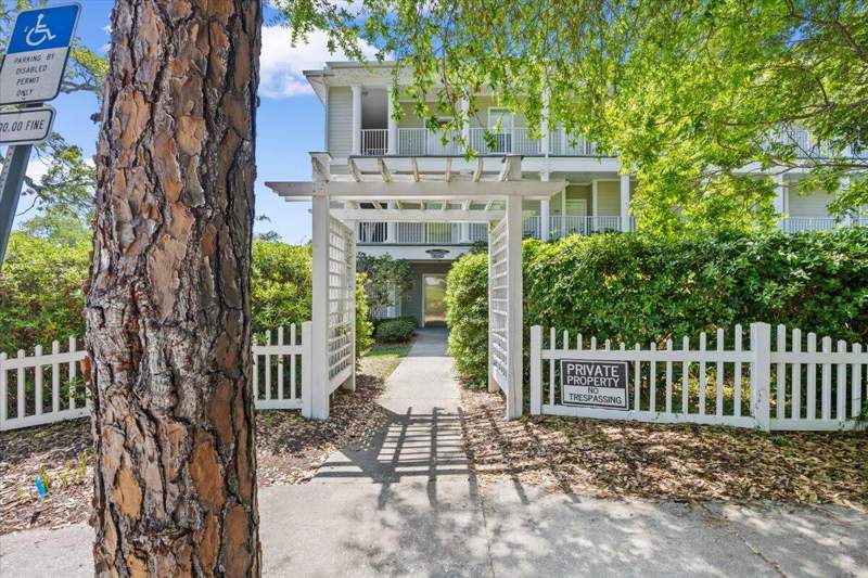 3 bedroom Condominium at 167 SE Brooks Street #102, Miramar Place, Fort Walton Beach — photo 2