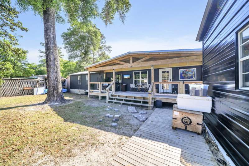 2 bedroom Mobile Home at 109 Trout Circle, Freeport, Freeport — photo 3