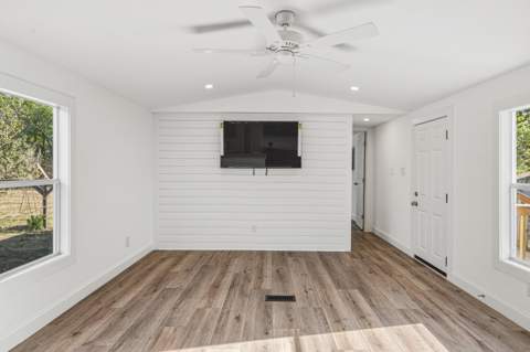 4249 Barlow Road, Crestview FL - photo 11 of 40