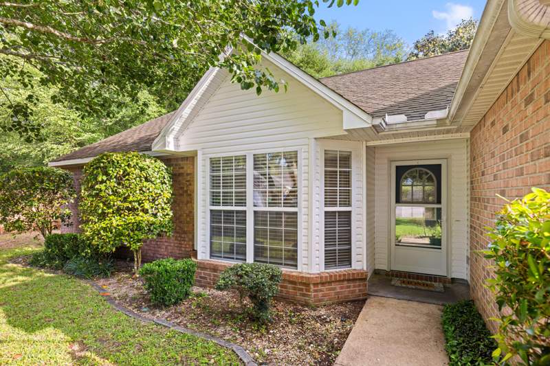 4 bedroom Detached Single Family at 4577 Castlewood Lane, Parkwood Estates Ph 7, Niceville — photo 5