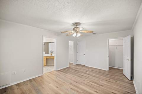 4577 Castlewood Lane, Niceville FL - photo 24 of 57