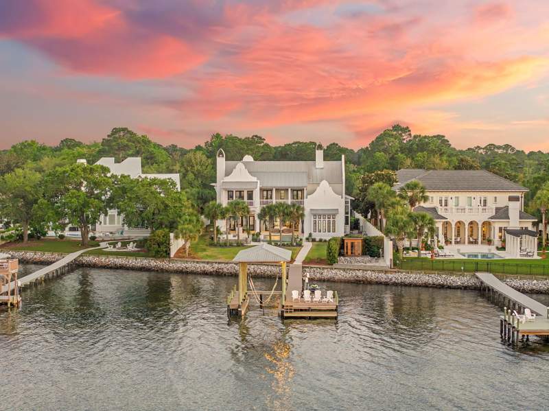 6 bedroom Detached Single Family at 510 Walton Way, Whispering Oaks, Miramar Beach — photo 2