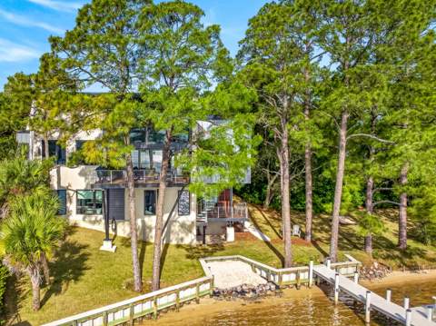 296 S Bayshore Drive, Valparaiso FL - photo 19 of 69