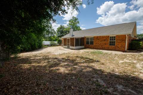 1305 Jefferyscot Court, Crestview FL - photo 18 of 20