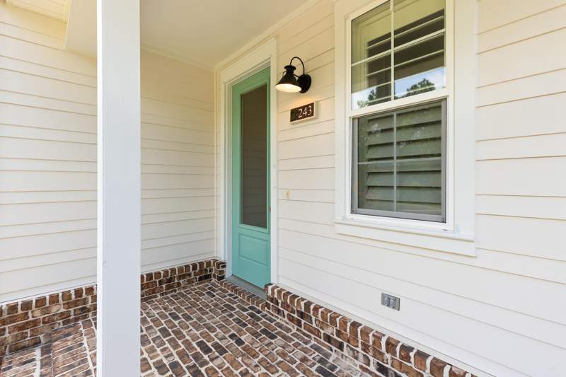 4 bedroom Detached Single Family at 243 N Zander Way, Church Street Village, Santa Rosa Beach — photo 3