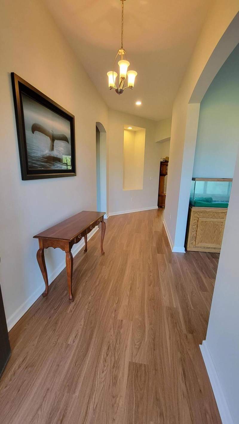 4 bedroom Detached Single Family at 437 Gentle Wind Court, Windswept Estates, Freeport — photo 4