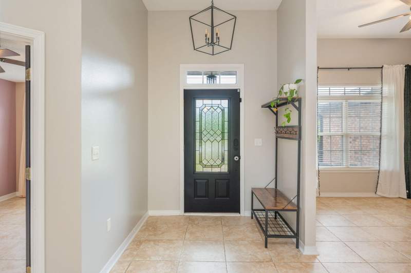 3 bedroom Detached Single Family at 1681 Lady Lane, Moores Place S/D, Baker — photo 4