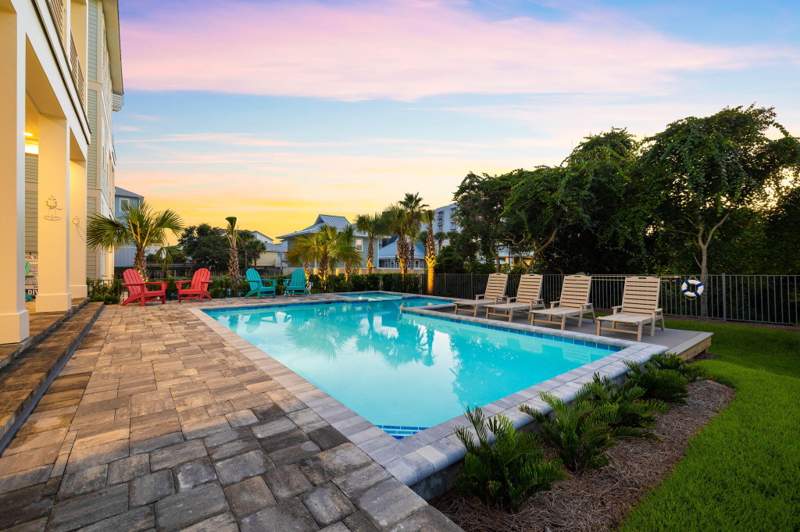 7 bedroom Detached Single Family at 134 Sandtrap Road, Miramar Beach, Miramar Beach — photo 5
