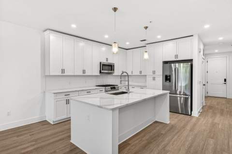 277 The Grove Drive #322, Miramar Beach FL - photo 13 of 40