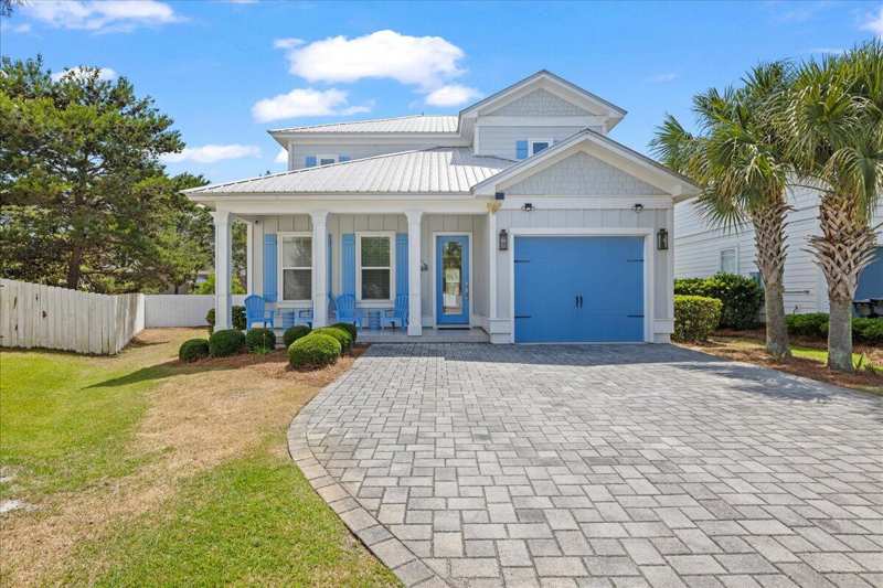 4 bedroom Detached Single Family at 170 Penelope Street, Frangista Beach 3rd Addn, Miramar Beach — photo 1
