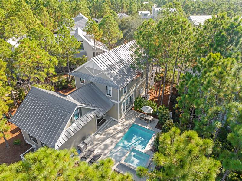 6 bedroom Detached Single Family at 43 Sandy Creek Circle, Watercolor, Santa Rosa Beach — photo 2