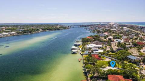 519 Dorado Avenue, Fort Walton Beach FL - photo 7 of 91