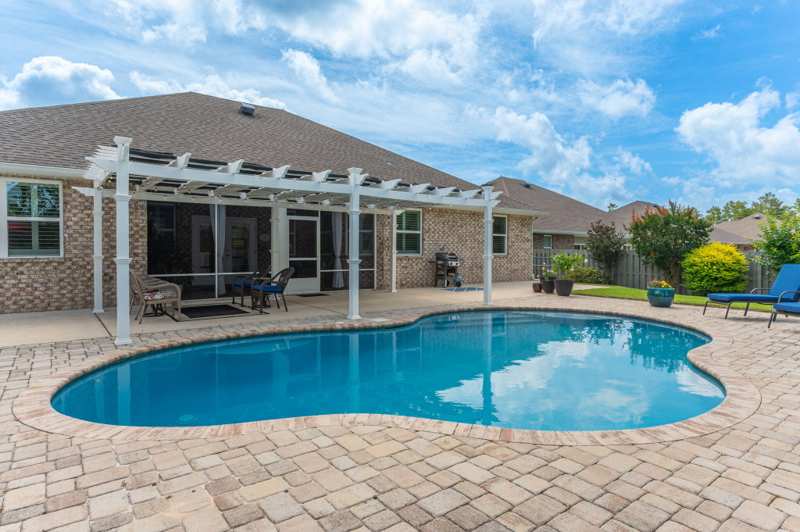 4 bedroom Detached Single Family at 200 Sweet Tea Lane, Hammock Bay, Freeport — photo 1