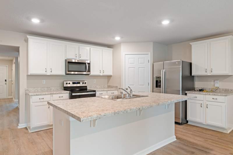 4 bedroom Detached Single Family at 3507 Malus Court, Timberland Ridge, Crestview — photo 5