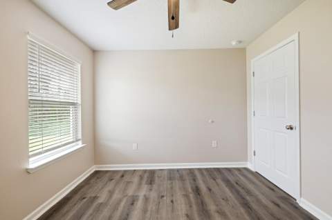 3507 Malus Court, Crestview FL - photo 16 of 39