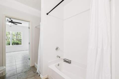 122 Dolphin Road #Unit 3, Mary Esther FL - photo 6 of 30