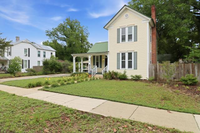 98 E Live Oak Avenue