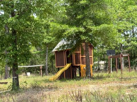 994 O'Sage Drive, DeFuniak Springs FL - photo 6 of 10