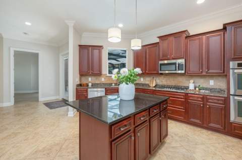 16 Plantation Oaks Drive, Mary Esther FL - photo 11 of 71