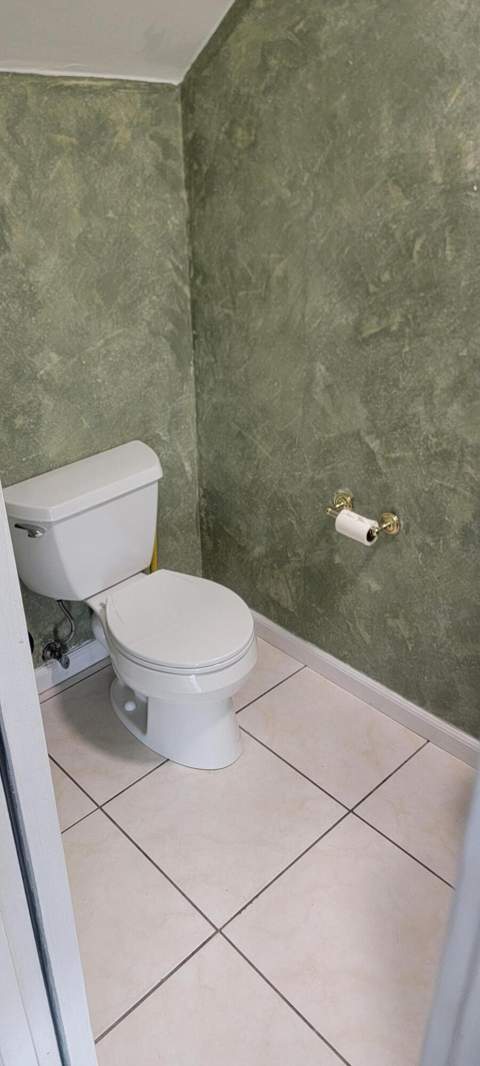 218 SW Miracle Strip Parkway #J, Fort Walton Beach FL - photo 18 of 35
