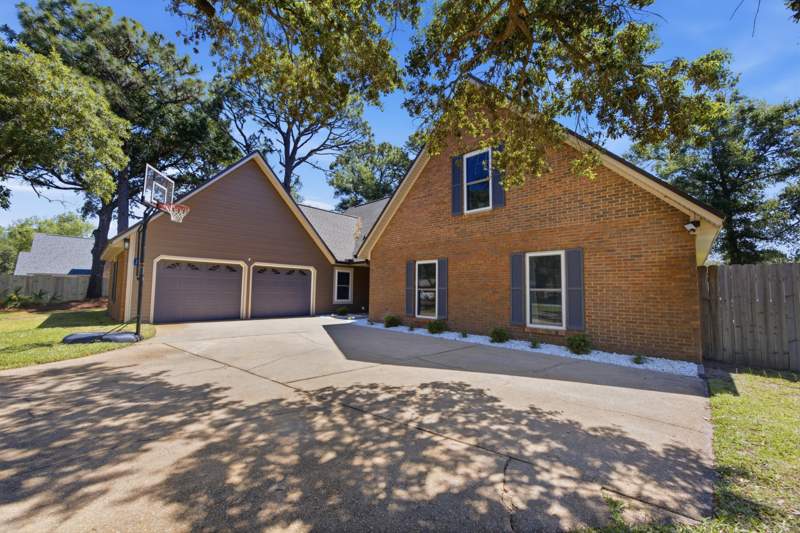 5 bedroom Detached Single Family at 7 Hampton Circle, Raintree Estates #2, Niceville — photo 3