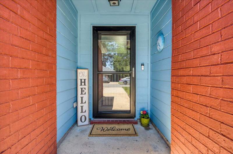 4 bedroom Detached Single Family at 1765 Old Ranch Road, Southern Pines, Fort Walton Beach — photo 3
