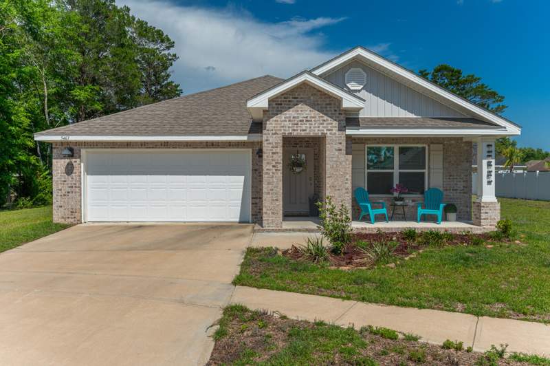 4 bedroom Detached Single Family at 5463 Jenee Court, Homewood Est, Crestview — photo 2