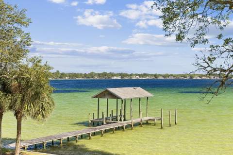 11 Paradise Point Road, Shalimar FL - photo 13 of 30