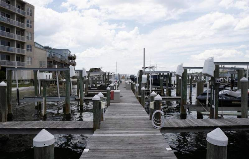 2 bedroom Condominium at 321 Bream #406, Palm Court Yacht Club, Fort Walton Beach — photo 4