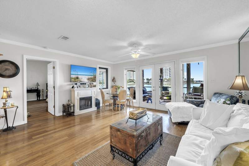 3 bedroom Condominium at 8 Stewart Lake Cove #200, Seascape Condo Ph 7C, Miramar Beach — photo 2