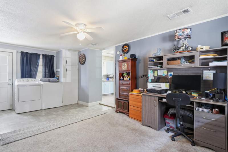 3 bedroom Detached Single Family at 218 NE Troy Street, Cinco Bayou, Fort Walton Beach — photo 3