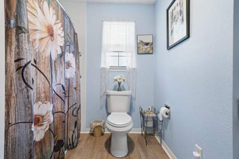 218 NE Troy Street, Fort Walton Beach FL - photo 16 of 40