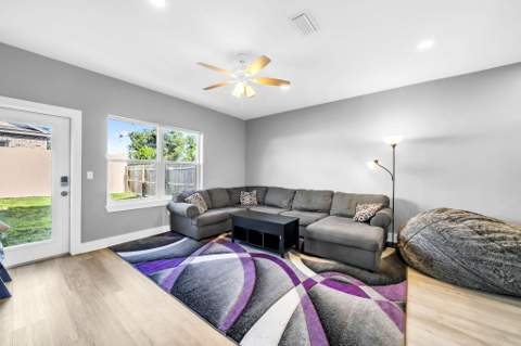 207 Ann Circle #9, Destin FL - photo 13 of 55