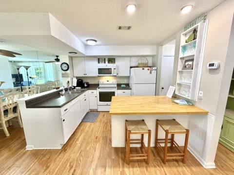 811 Harbour Point Drive #811, Miramar Beach FL - photo 7 of 30