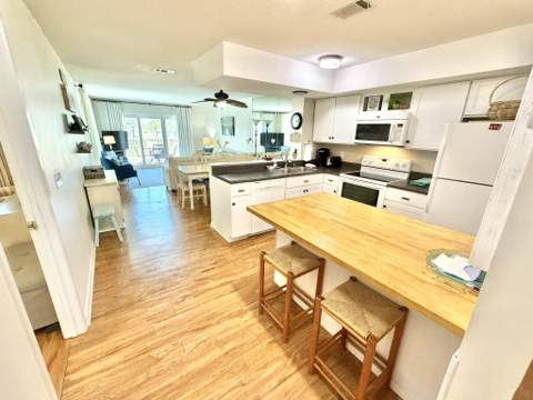 811 Harbour Point Drive #811, Miramar Beach FL - photo 8 of 30