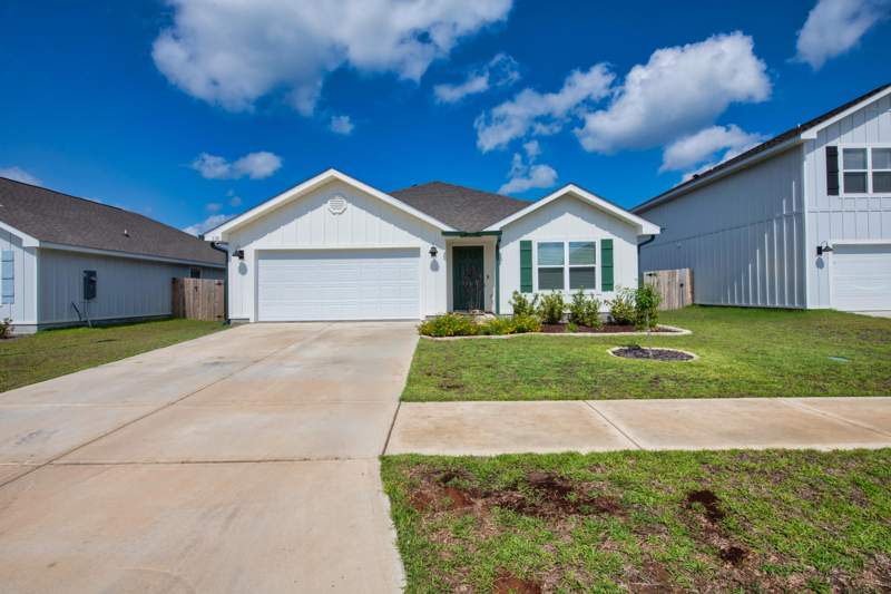 4 bedroom Detached Single Family at 338 Flounder Street, Shoal River Landing, Crestview — photo 3