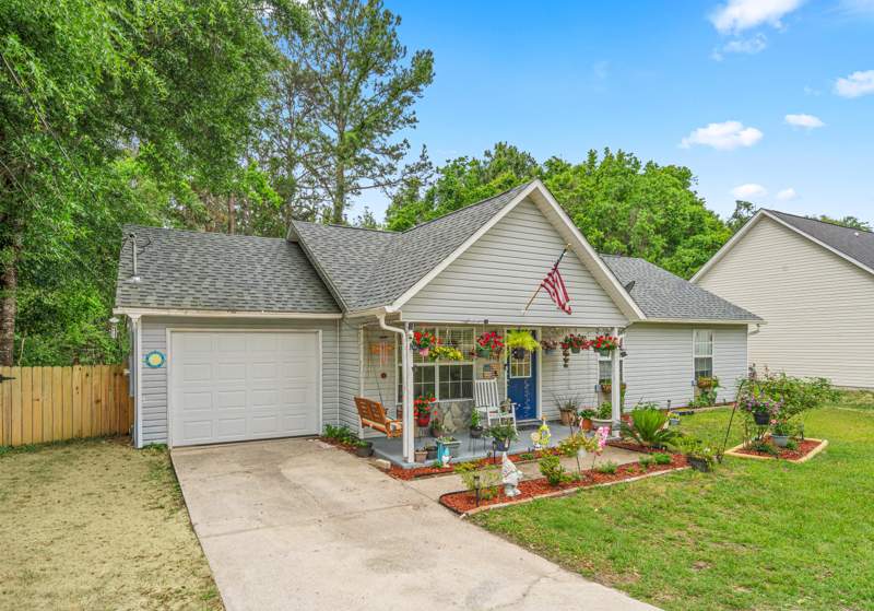 3 bedroom Detached Single Family at 2880 Aplin Road, Aplin Heights S/D Ph 1, Crestview — photo 5