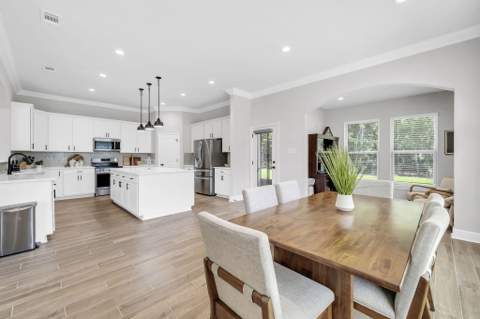 77 Constellation Avenue, Freeport FL - photo 19 of 112