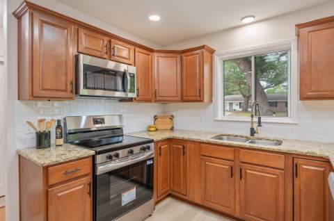 120 Jamestown Avenue, Fort Walton Beach FL - photo 11 of 30