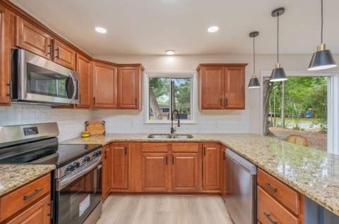 120 Jamestown Avenue, Fort Walton Beach FL - photo 15 of 30