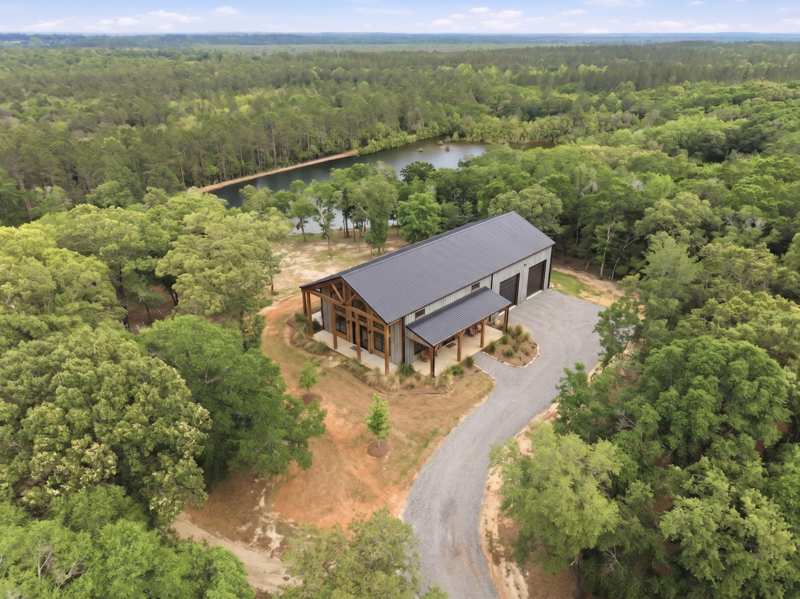 2 bedroom Farm at 261 Wilkerson Road, DeFuniak Springs, DeFuniak Springs — photo 1