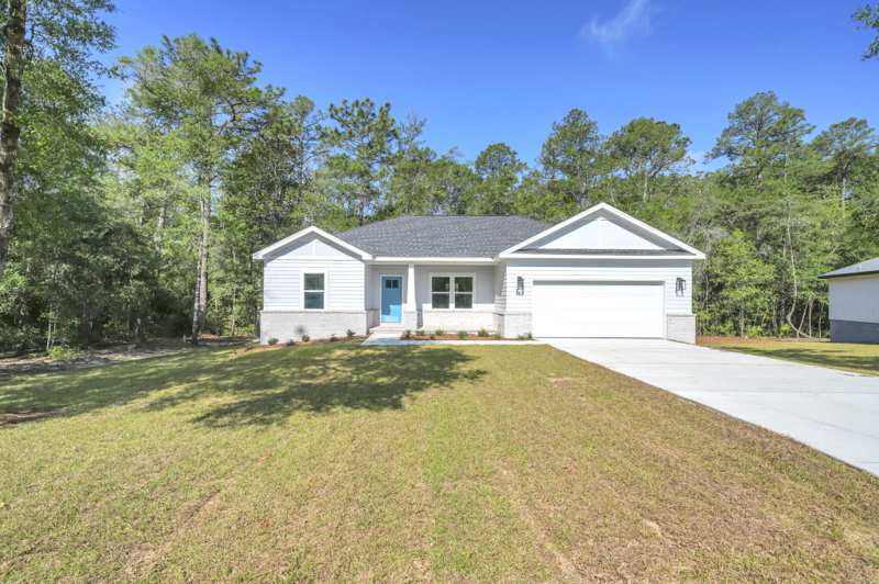 3 bedroom Detached Single Family at 183 Hunters Ridge Drive, Hunters Ridge, DeFuniak Springs — photo 1