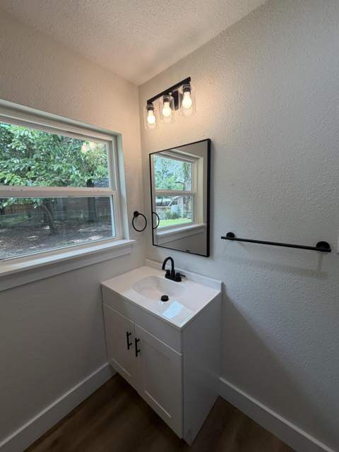 197 W North Avenue, Crestview FL - photo 10 of 15