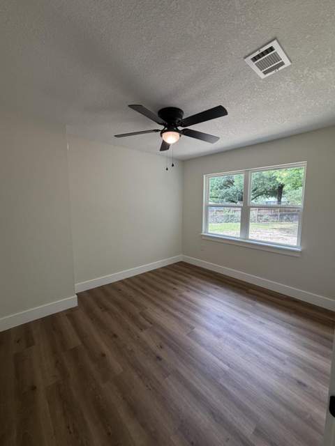 197 W North Avenue, Crestview FL - photo 14 of 15